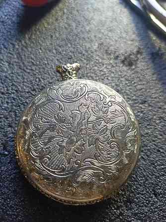 Часы механические на запчасти. Макеевка