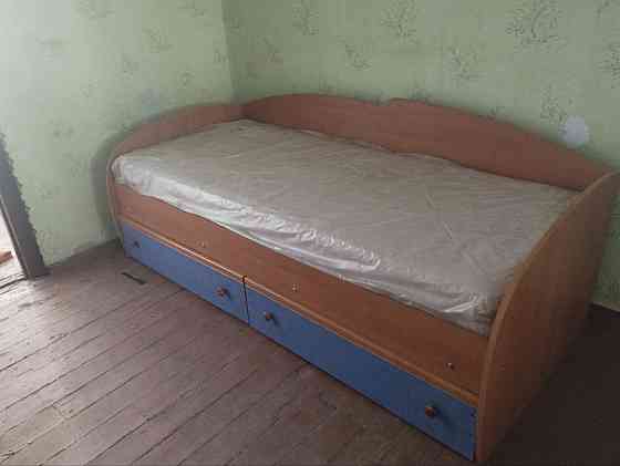 Продам кровать и матрас Донецк