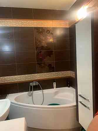 Продам 2-ком.кв. Жк Центральный, Панфилова 21к5 Донецк