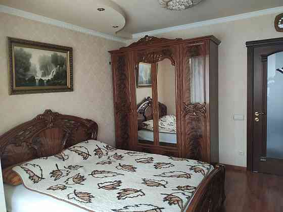 сдам 2х к. кварт. в ворошил. р-не. крытый рынок, с накопителем, отличная Донецк