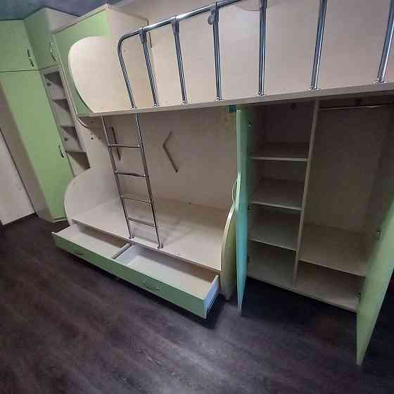 Продам Детскую спальню Макеевка