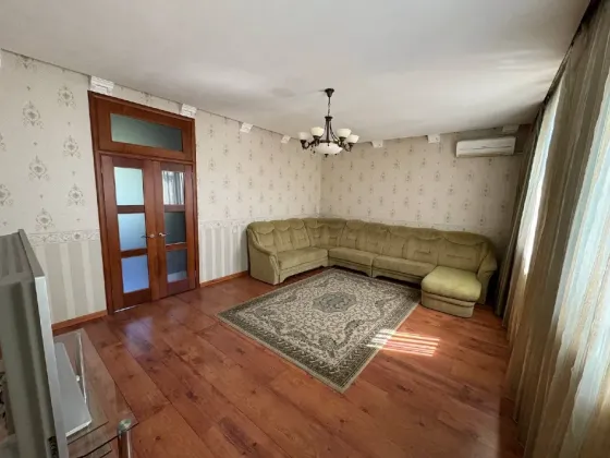 Срочно!!! Цена снижена!!!Продам красивую 3к квартиру в центре города Донецк