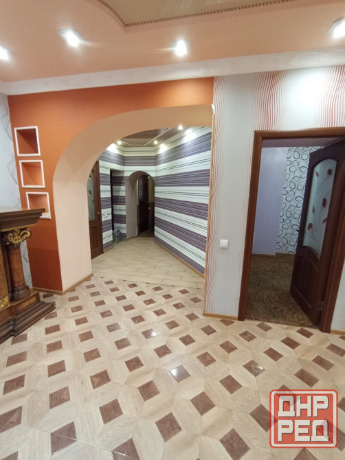 Продажа 2-х 2-комнатных квартир 1/3, на одной лестничной площадке, в г. Донецк, Кировский р, Ул.Киро Донецк - изображение 3