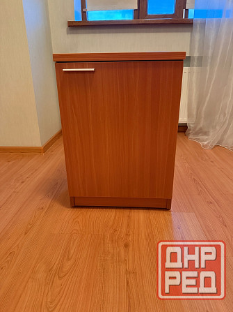 Комплект мебели (стол, тумба, шкаф) Донецк - изображение 4