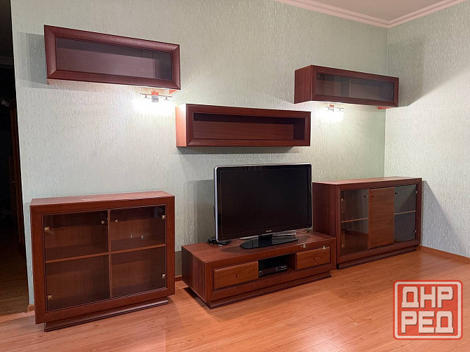 Комплект мебели для гостиной (комод, тв-тумба, полки) Донецк - изображение 3