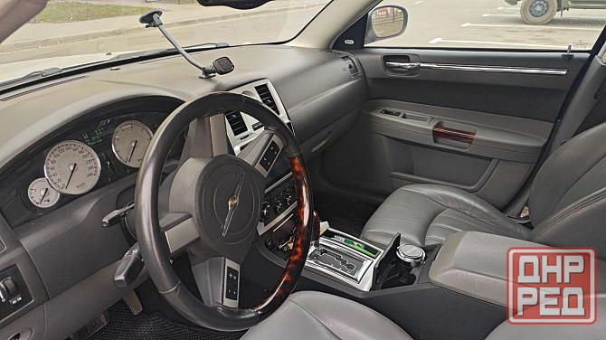 Chrysler 300c 5.7l HEMI Мариуполь - изображение 1