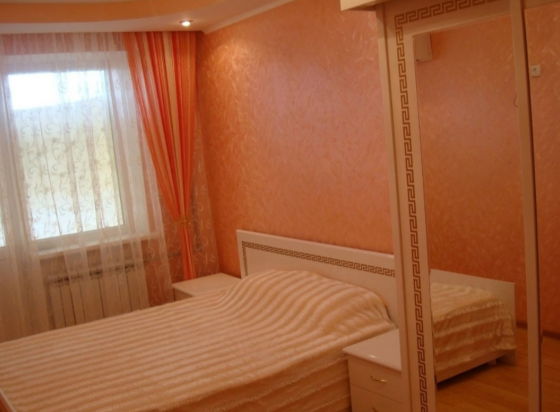 Сдам 3-к квартиру на Зеленом Макеевка