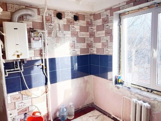 Продается 1 ком квартира, ор/ир Майский рынок Донецк