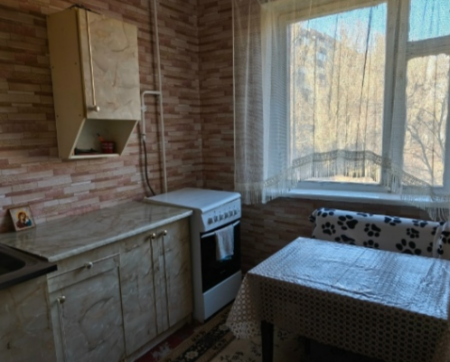 Сдам 3-к квартиру на Зеленом Макеевка