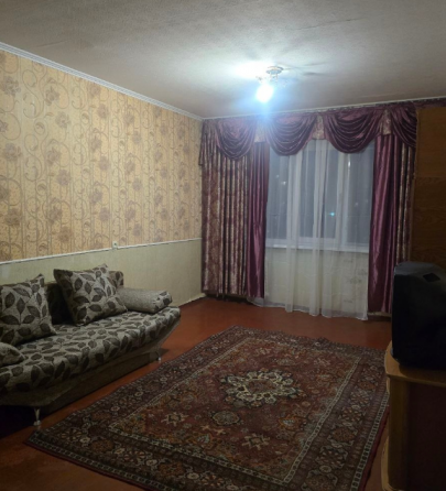 Продам 3-к квартиру на Зеленом Макеевка