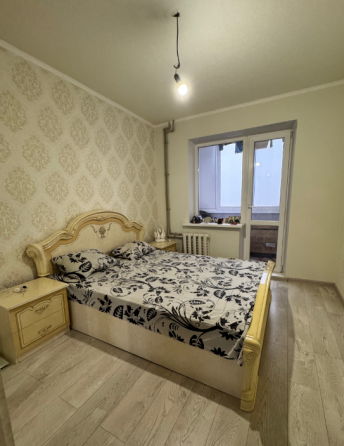 Продам 3-к квартиру на Зеленом Макеевка