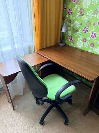 Комплект стол и пенал Макеевка