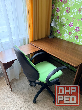 Комплект стол и пенал Макеевка - изображение 2