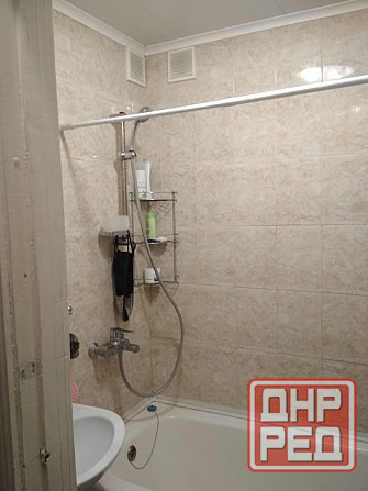 Сдам двушку 48кв,м 6/9 этаж Ворошиловский район, Green Plaza, Золотое кольцо Донецк - изображение 2