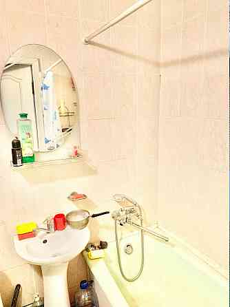 2-х комн. в жилом состоянии, ул. Цусимская/Калининский рынок. Раздельные комнаты. Донецк