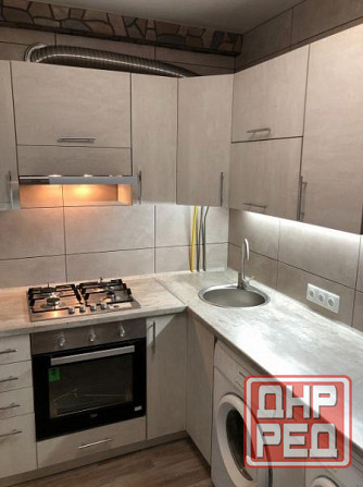 Продаю 1-комнатную квартиру в Ворошиловском районе, пл. Ленина Донецк - изображение 1