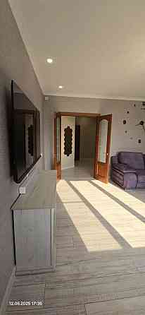 Продажа. 3-х комнатная, 90 м.кв., Обкомовский дом,, Детский мир, Киевский район. Донецк