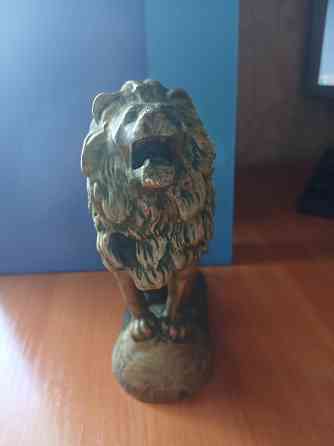 Статуэтка бронзовый лев Донецк