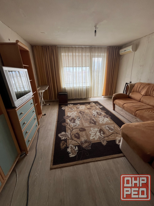 Продам квартиру 3 комнатную 6/9 Город Харцызск, ул. Краснознаменская Ориентир: Паспортный стол Харцызск - изображение 2