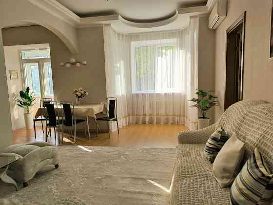 3-х комнатная ул Артема 112 Донецк