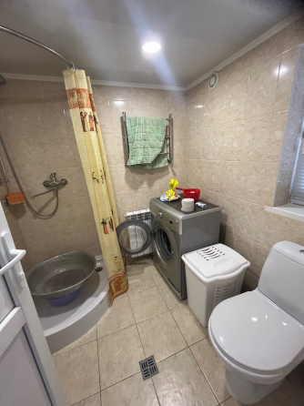 Продам 3 комнатную квартиру на земле Город Макеевка, Советский р-н, пос. Ханженково, д.с. Елочка Макеевка