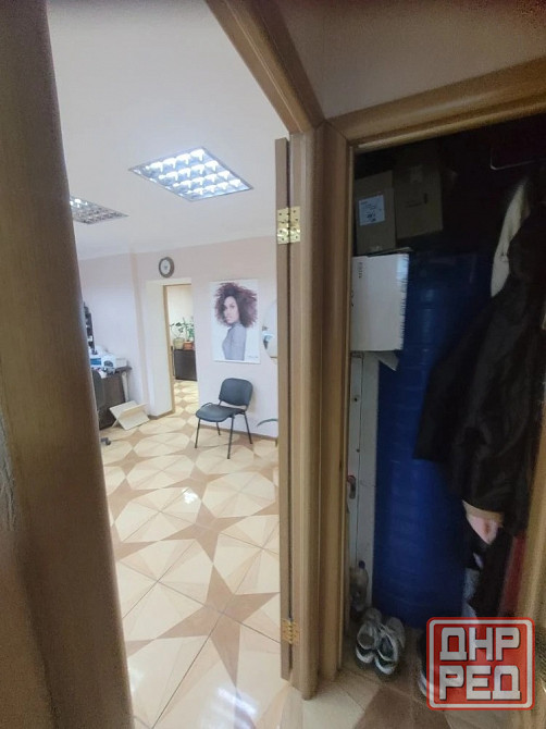 Сдам Офис-помещение под бизнесс! Центр Шахтерска. Шахтерск - изображение 7