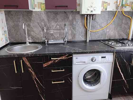 сдам 1 ком кварт. в киев. р-не, ул. артема привокзальный, евро, есть все Донецк