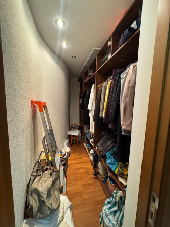 Продажа 3х комнатной квартиры !Ворошиловский район ! Ул.Щорса 22 Донецк