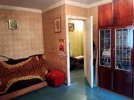 Продаётся 3 к.кв. м-н Азотный. Донецк