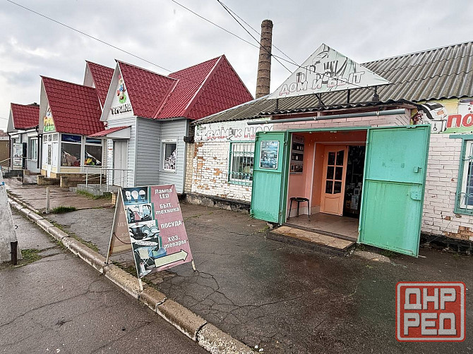 Предлагается к продаже помещение, расположенное на Центральном рынке города Снежное. Снежное - изображение 2