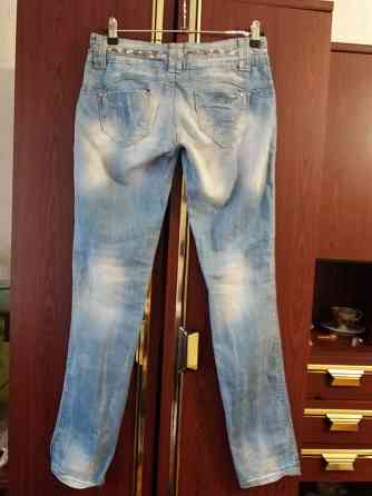 Продам джинсы женские р. 42 Донецк