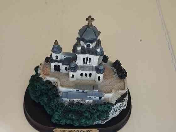 Статуэтка собор в крыму Донецк