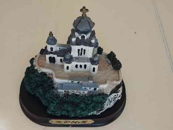 Статуэтка собор в крыму Донецк