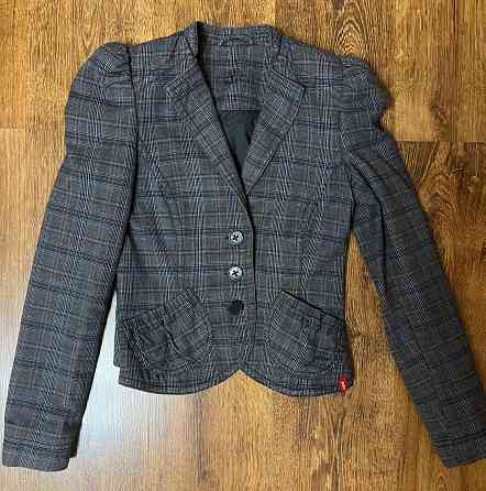 Пиджак, 42-44р.,500руб, б/у Донецк