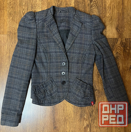 Пиджак, 42-44р.,500руб, б/у Донецк - изображение 1