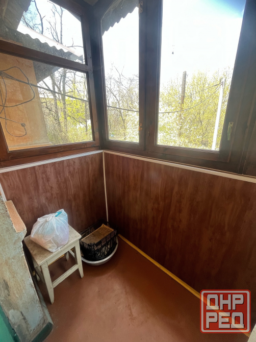Продам 2 комнатную квартиру 2/2 с гаражом Город Макеевка, пос. Ханженково, Больничный Городок Макеевка - изображение 5