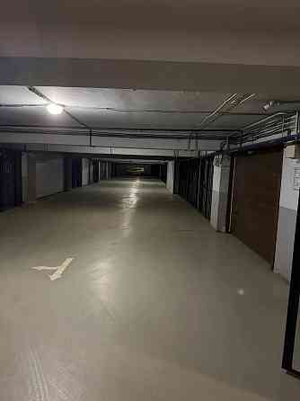 Сдам в аренду 2 подземных паркинга,Ворошиловский р-н.Звездочка.Цена 10тыс.руб Донецк
