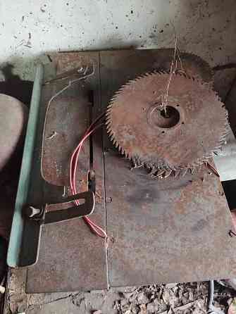 Продам циркулярную пилу Донецк