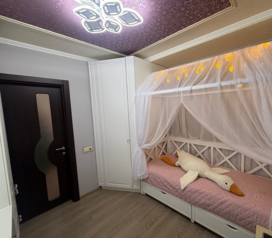 Продам 3-к квартиру на Гвардейке Макеевка
