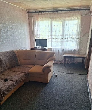 Продам 2-к квартиру на Бажанова Макеевка