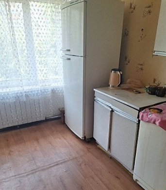 Продам 2-к квартиру на Бажанова Макеевка