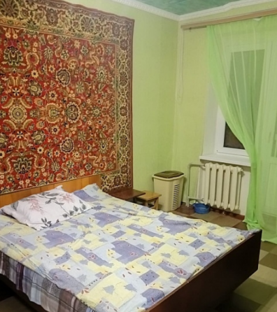 Продам 2-к квартиру на Бажанова, ул.Руднева Макеевка