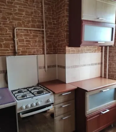 Продам 2-к квартиру на Зеленом Макеевка