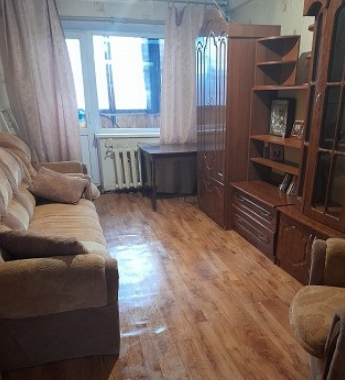 Продам 3-к квартиру на Черемушках Макеевка