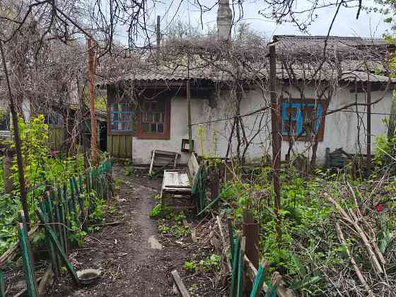 Продам дом возле 17 больницы. Донецк