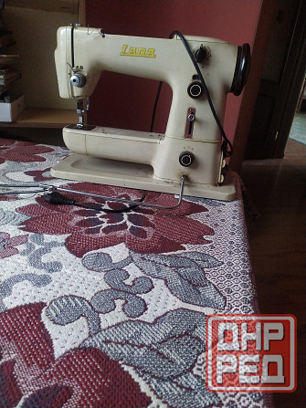 Машинка швейная с электроприводом Донецк - изображение 1