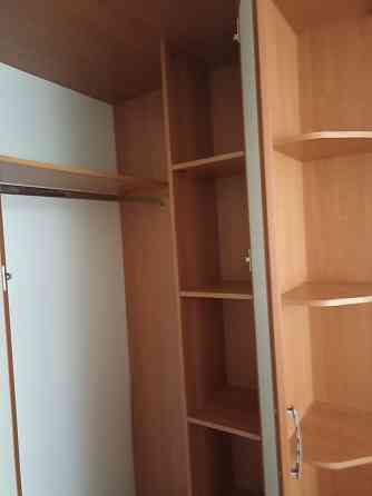 Продаю угловой шкаф и комод Донецк