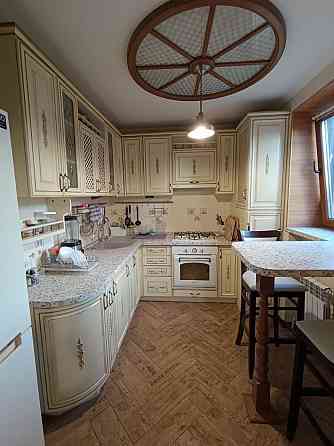 Продам 3-х комнатную квартиру с ремонтом , автономным отоплением , мебелью и техникой Волноваха