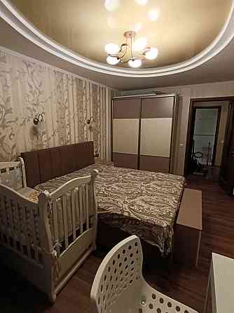 Продам 3-х комнатную квартиру с ремонтом , автономным отоплением , мебелью и техникой Волноваха