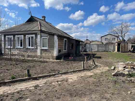 Продается два дома на одном участке, ул. Панкратовой Донецк